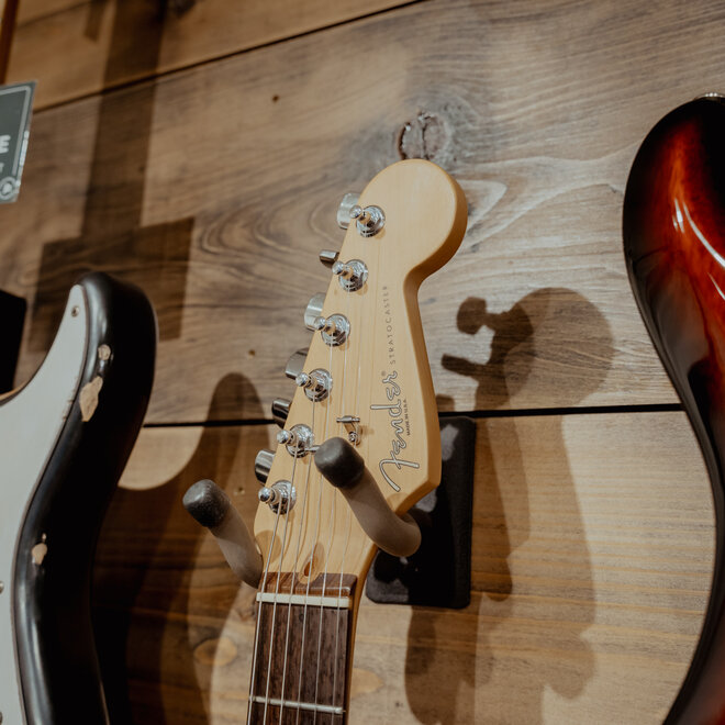 1999 Fender American Standard Stratocaster, Sunburst w/Case
