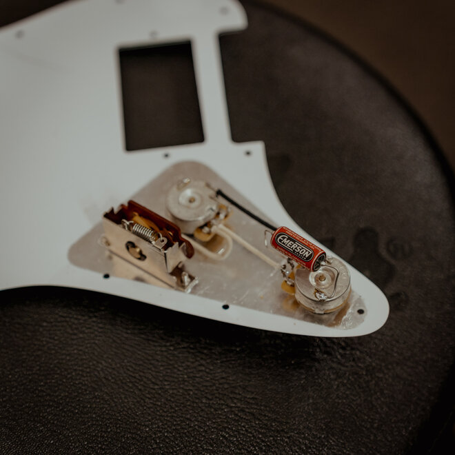 2010 Fender Classic Player '50s Stratocaster, Shoreline Gold