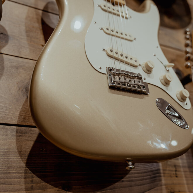 2010 Fender Classic Player '50s Stratocaster, Shoreline Gold