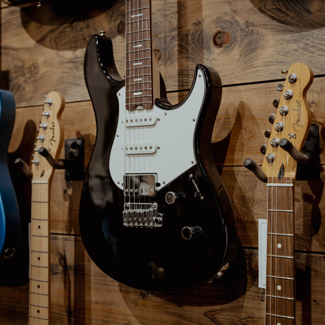 Yamaha PACS+12 Pacifica Standard Plus Series Electric Guitar, Rosewood, Black *Finish Flaw*