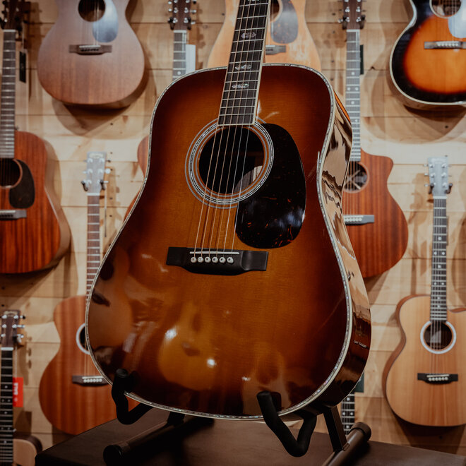 Martin D-41 Dreadnought Acoustic Guitar, Spruce/Rosewood, Ambertone Finish, w/Hardshell Case