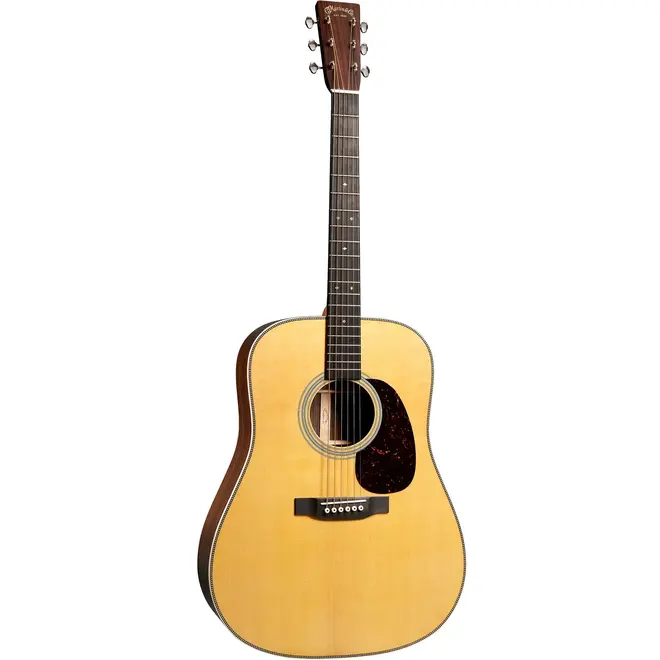 Martin Super HD-28 Dreadnought Acoustic Guitar, Solid Spruce/Solid Rosewood, w/Hardshell Case