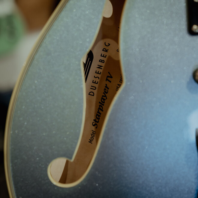 Duesenberg Starplayer TV Semi-Hollowbody Electric Guitar, Catalina Avalon Blue, w/Case