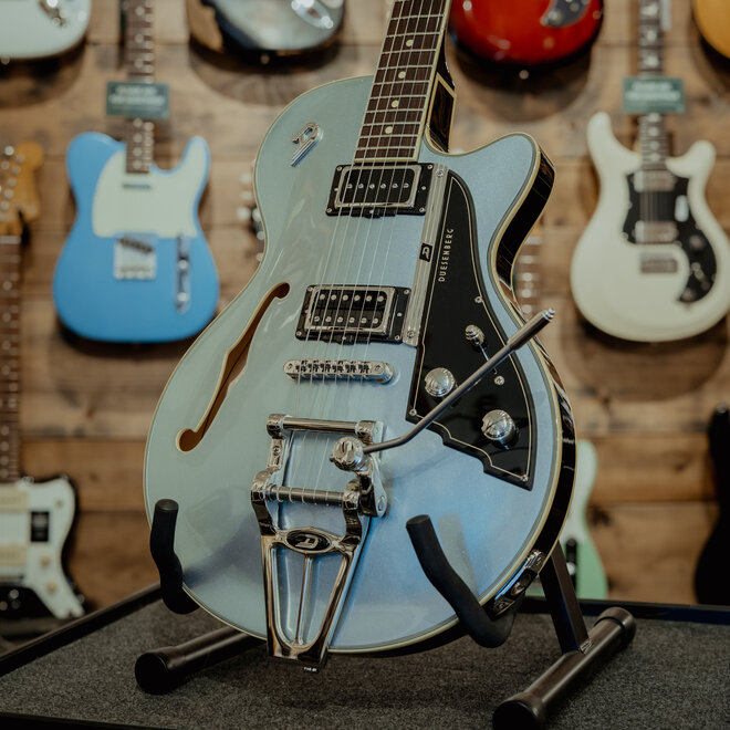 Duesenberg Starplayer TV Semi-Hollowbody Electric Guitar, Catalina Avalon Blue, w/Case
