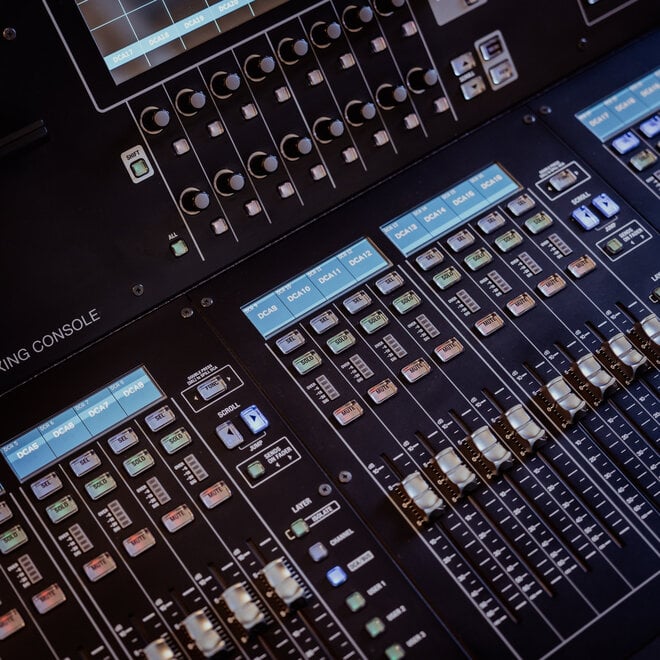 Roland M-5000 Digital Mixing Console w/S-1608 Stage Unit & S-2416 Stage Unit