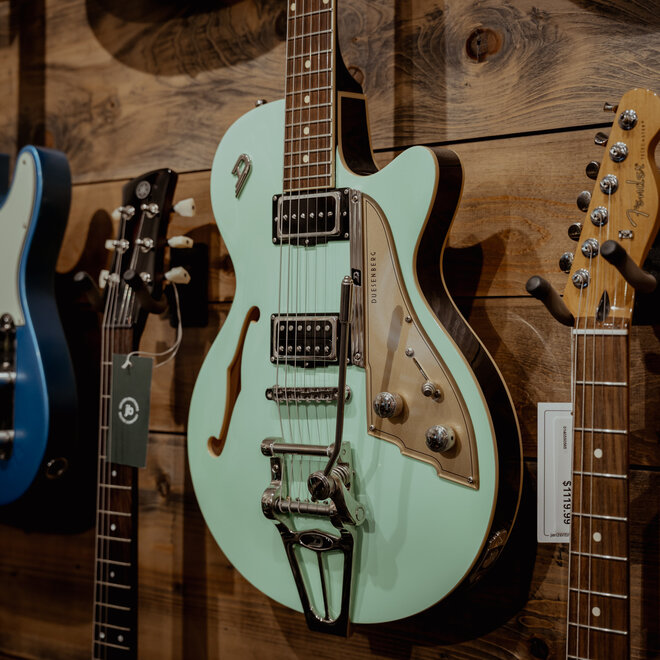 Duesenberg Starplayer TV Semi-Hollowbody Electric Guitar, Surf Green, w/Hardshell Case