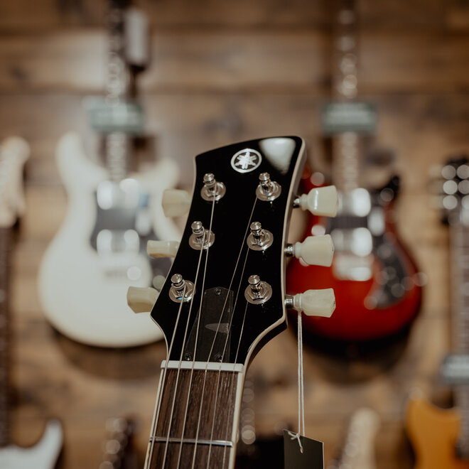 Yamaha RS02CB Chris Buck Signature Revstar Electric Guitar, Honey Gold, w/Deluxe Gigbag