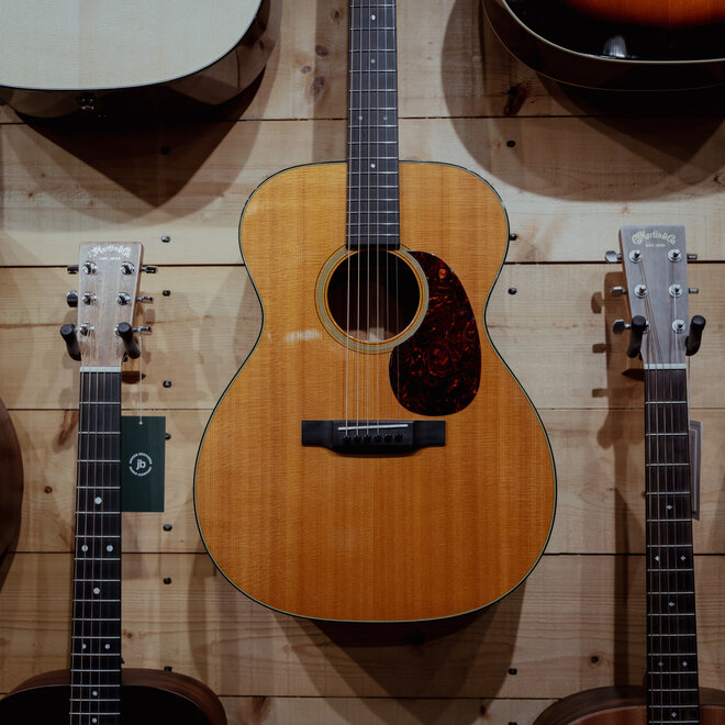 Martin 000-18 Standard Acoustic Guitar with K&K Pure Mini Pickup w/Case