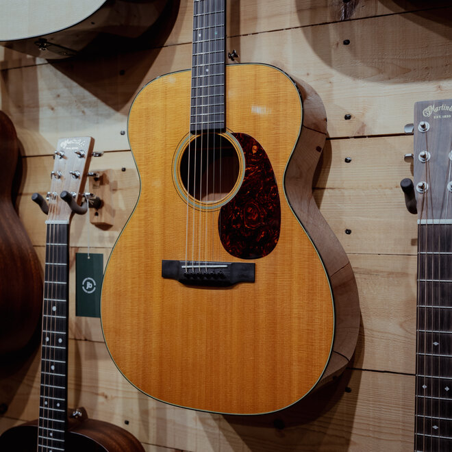 Martin 000-18 Standard Acoustic Guitar with K&K Pure Mini Pickup w/Case