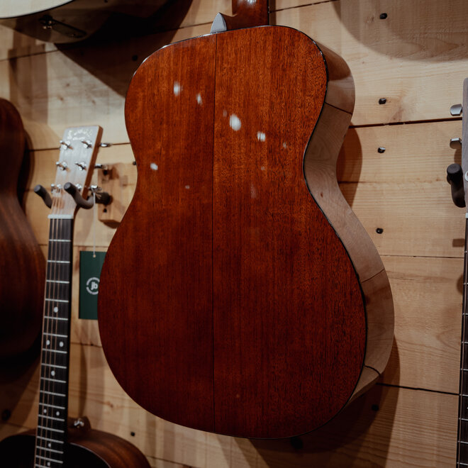 Martin 000-18 Standard Acoustic Guitar with K&K Pure Mini Pickup w/Case