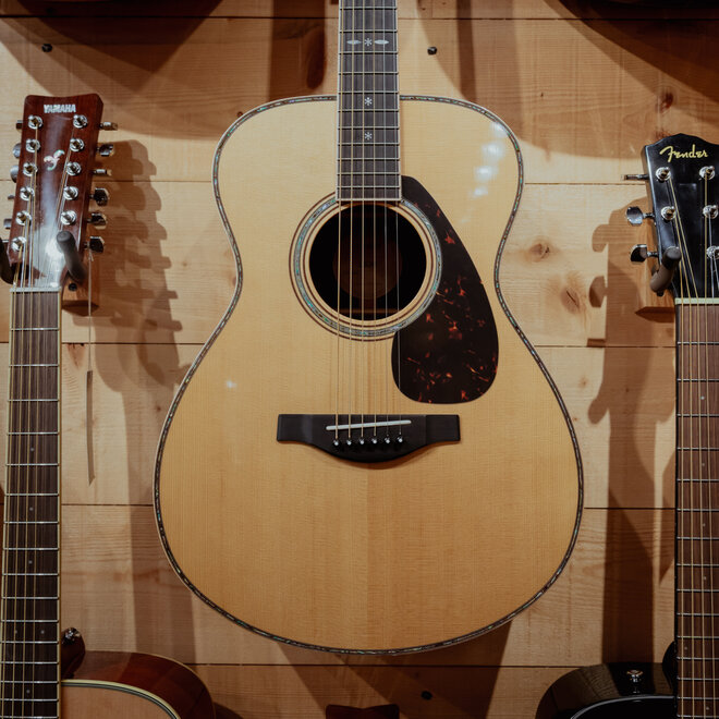 Yamaha LS36 ARE II Folk Acoustic Guitar, Solid Engelmann Spruce/Solid Indian Rosewood, w/Hardshell Case