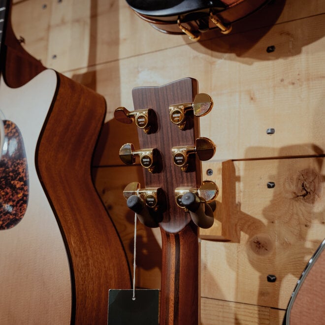 Yamaha LS36 ARE II Folk Acoustic Guitar, Solid Engelmann Spruce/Solid Indian Rosewood, w/Hardshell Case