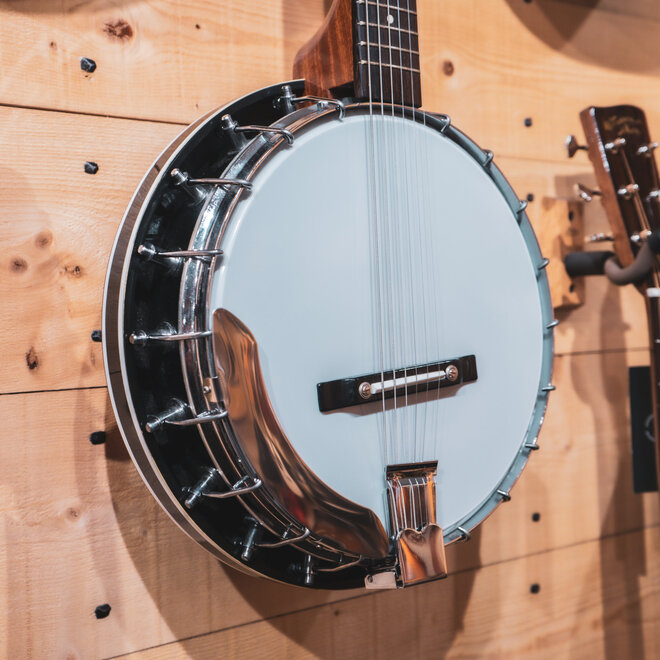 1970s Eko 6 String Banjo w/Case