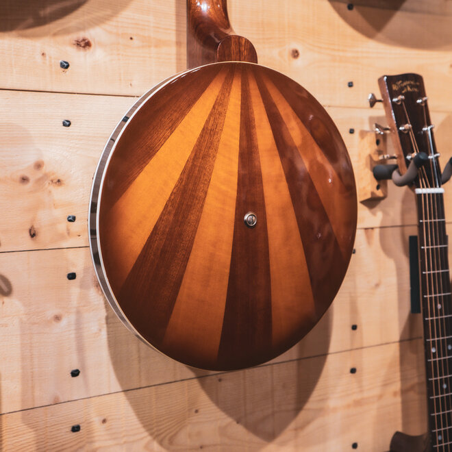 1970s Eko 6 String Banjo w/Case