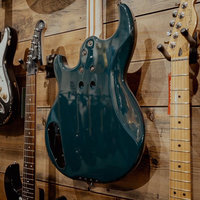 Yamaha BB434 BB 400 Series Bass Guitar, Passive, 4-String, Teal Blue