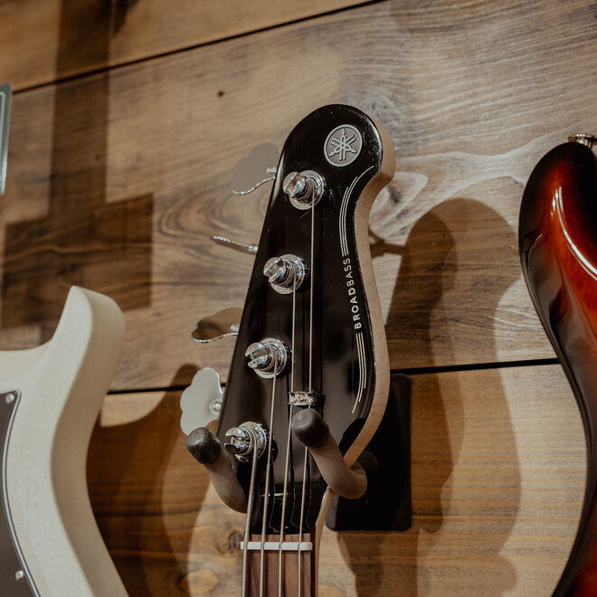 Yamaha BB434 BB 400 Series Bass Guitar, Passive, 4-String, Teal Blue