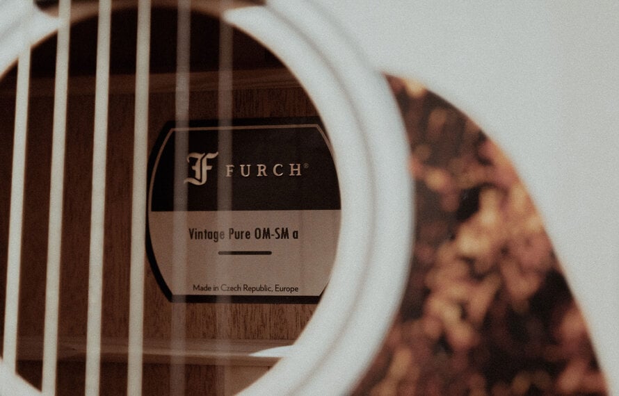 The Greatest Innovation in Recent Acoustic Guitar Building Technology?