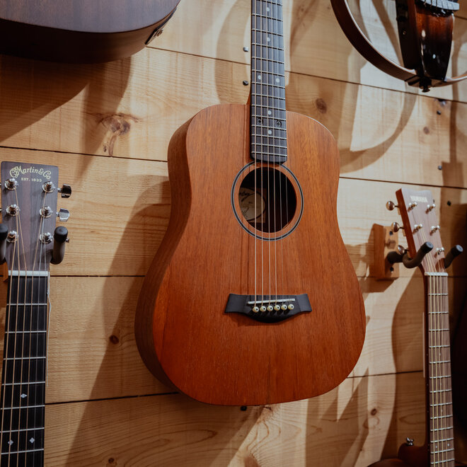 Taylor BT2 Baby Taylor Acoustic, Mahogany w/Gigbag