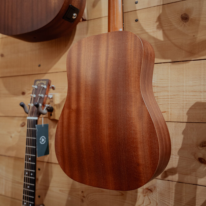 Taylor BT2 Baby Taylor Acoustic, Mahogany w/Gigbag