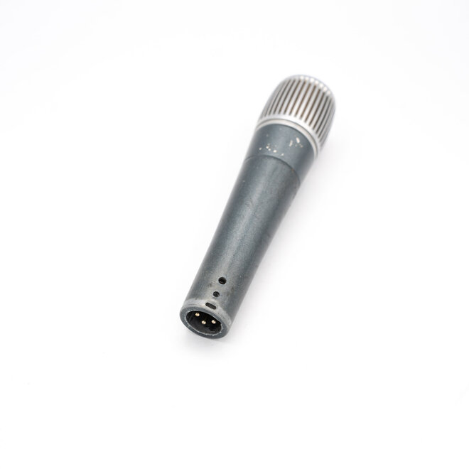 Vintage Shure BETA 57 Supercardioid Dynamic Microphone