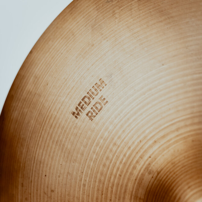 Zildjian 18" Medium Ride, 1980's (1668g)