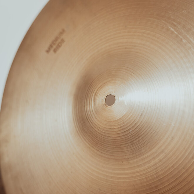 Zildjian 18" Medium Ride, 1980's (1668g)