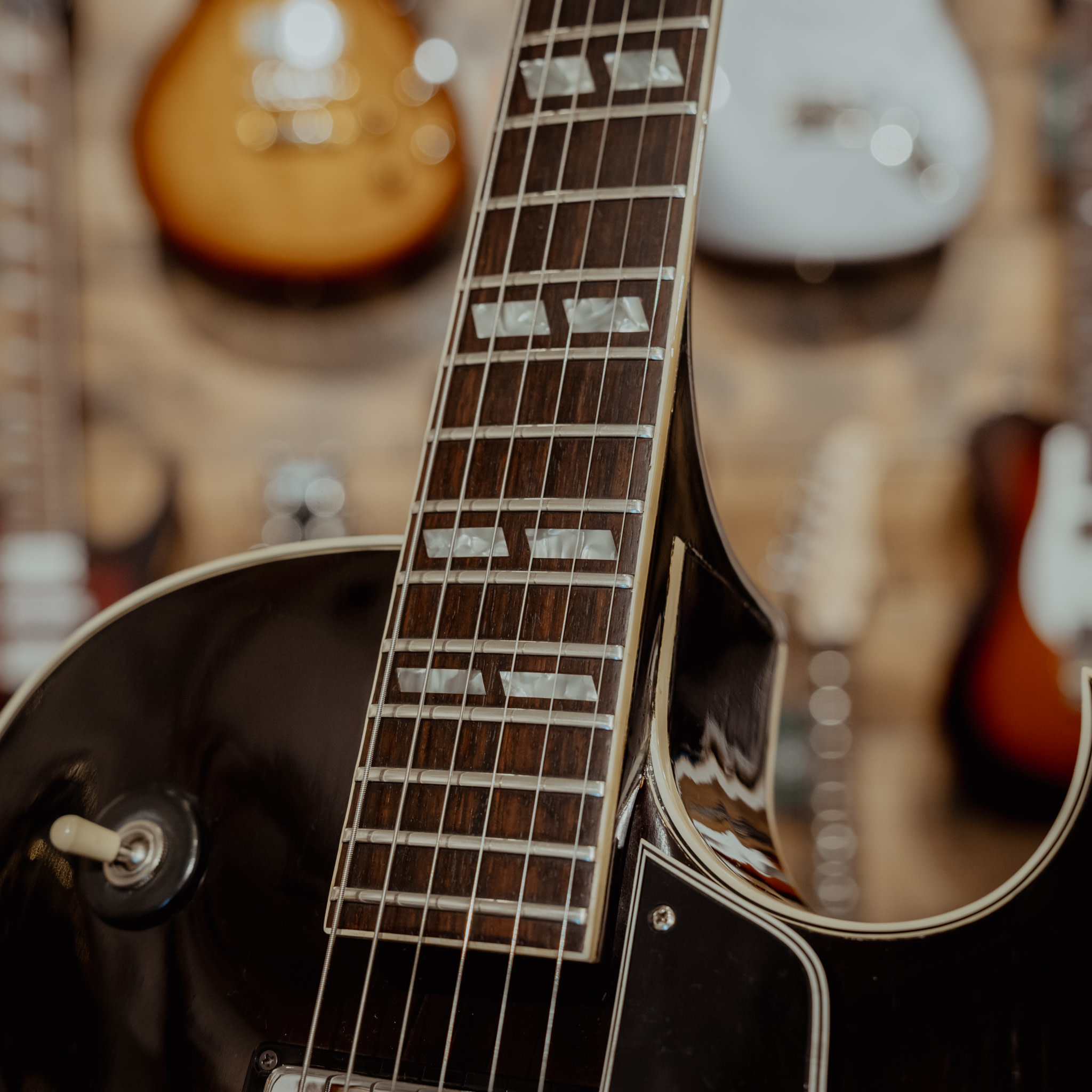 1976 Gibson ES-175D Hollowbody Electric Guitar, Sunburst w/Case