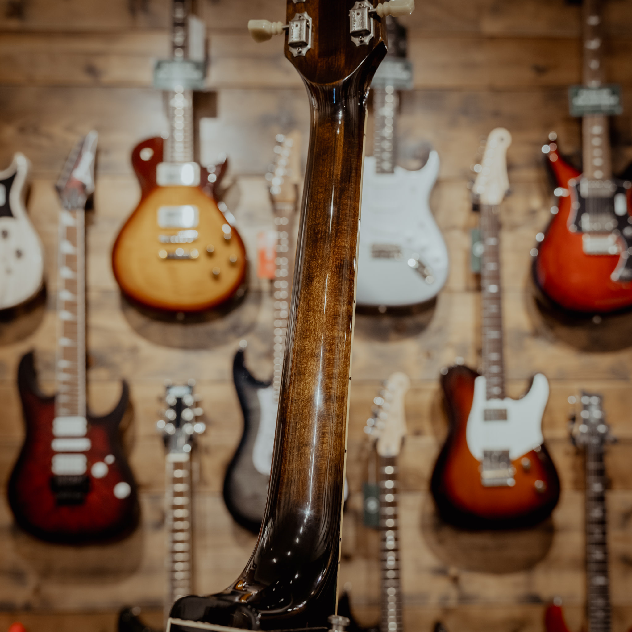 1976 Gibson ES-175D Hollowbody Electric Guitar, Sunburst w/Case