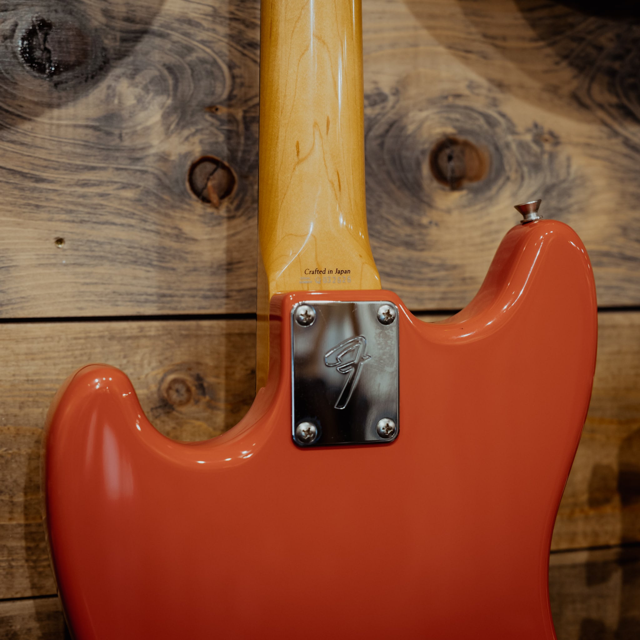 Fender MB98 Mustang Bass Reissue, Crafted in Japan, Fiesta Red w/Case