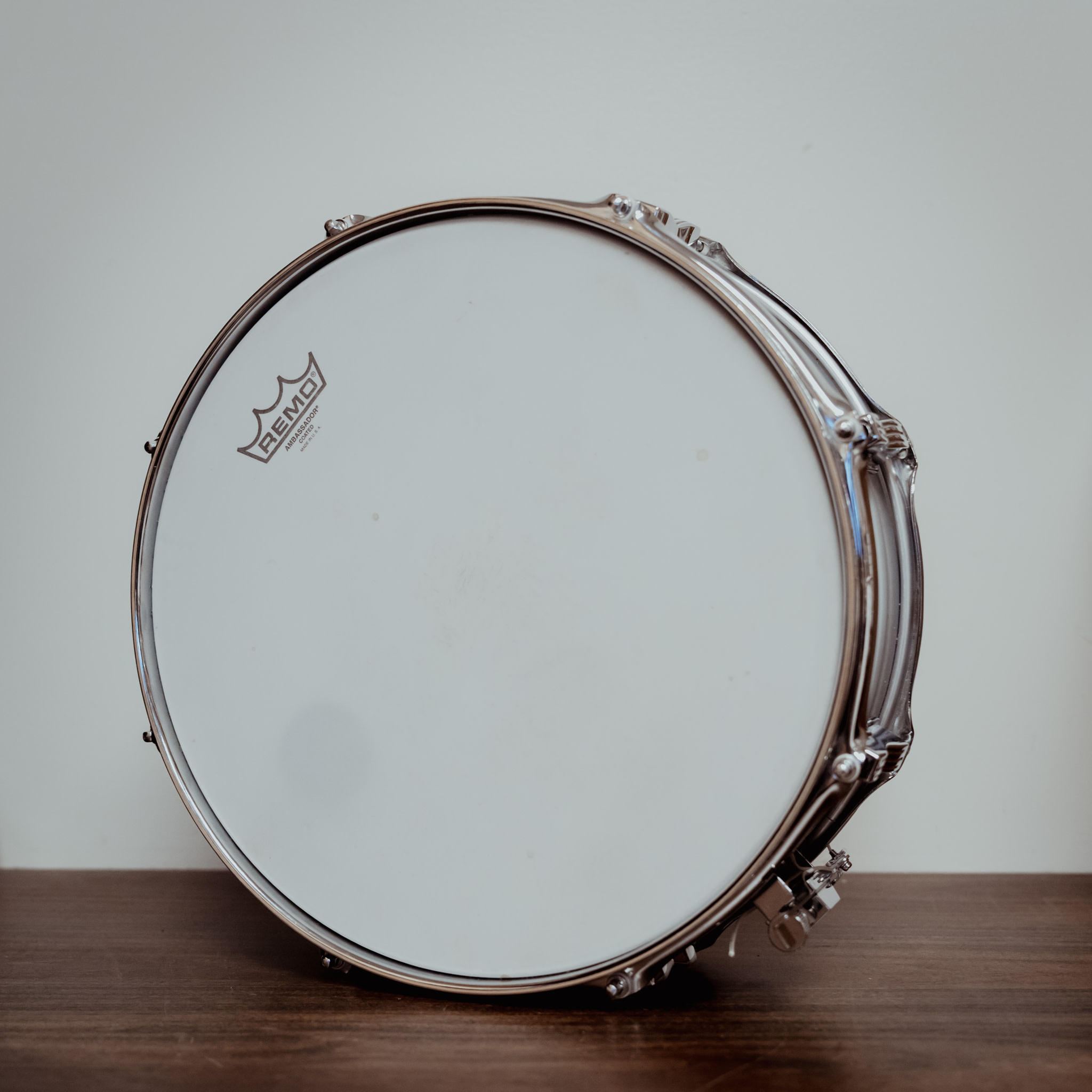 1980s Ludwig Acrolite 14x5 Snare Drum, Rounded Blue/Olive Badge
