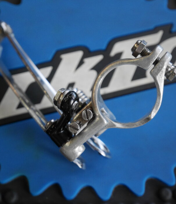 Campagnolo Super Record Front Derailleur - Clamp-On 28.6