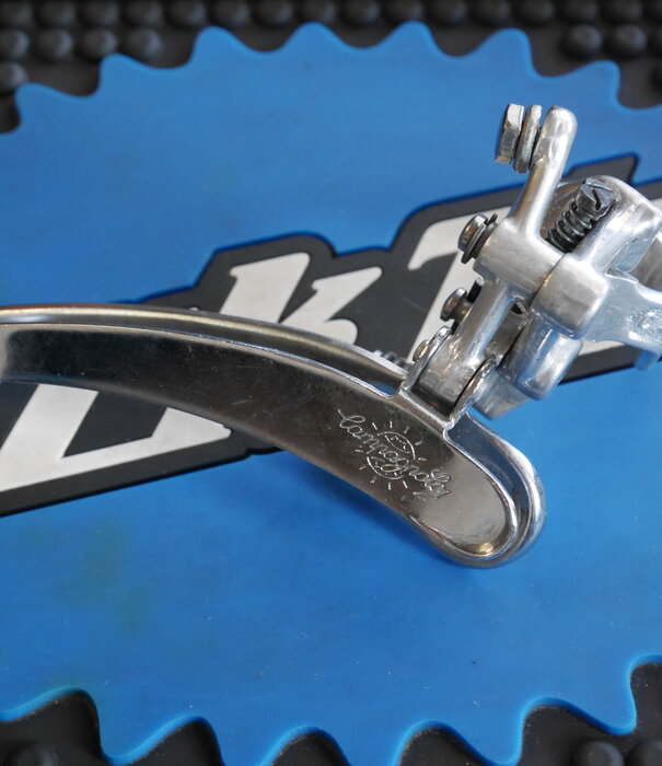 Campagnolo Nuovo Record Front Derailleur - Clamp-On 28.6