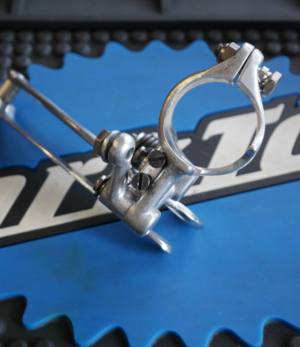 Campagnolo Nuovo Record Front Derailleur - Clamp-On 28.6