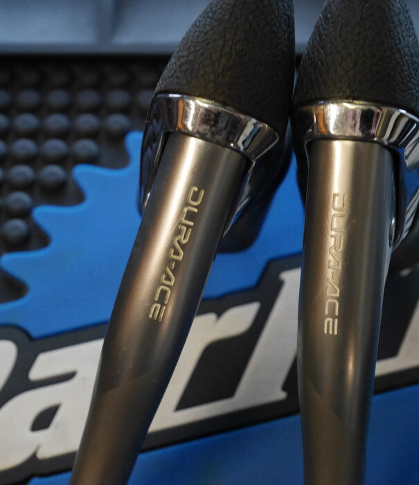 SHIMANO Dura Ace 7400 Group Set