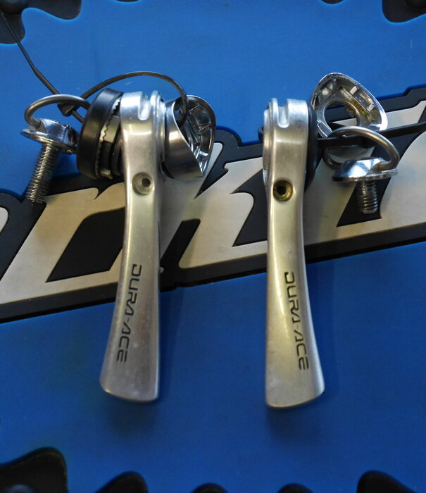 Dura Ace 7400 Group Set - Vitasport Cycles