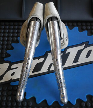 Super Record Brake Levers