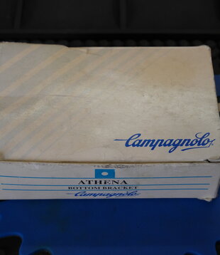 Athena Bottom Bracket - English 68 1.37x24 NOS