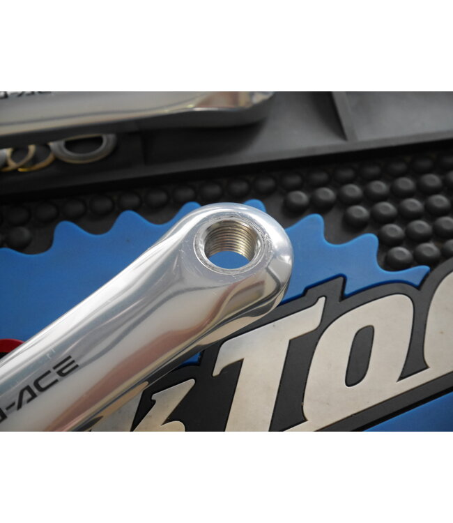 SHIMANO Dura-Ace FC-7600 Crankset 170 - W/O Chainring