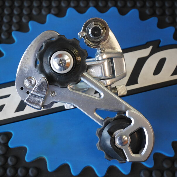 SHIMANO 600EX Arabesque Rear Derailleur - Long Cage