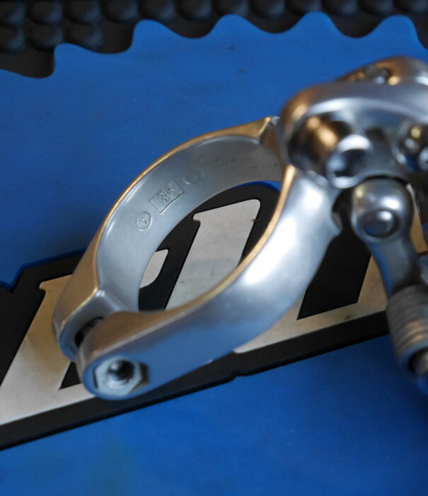 Campagnolo Record 10 Speed Front Derailleur - Clamp-On 35mm