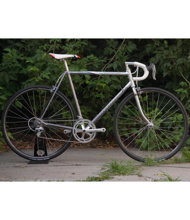 Vintage Miyata Alumitech 6700 SILVER 54cm Vitasport Cycles