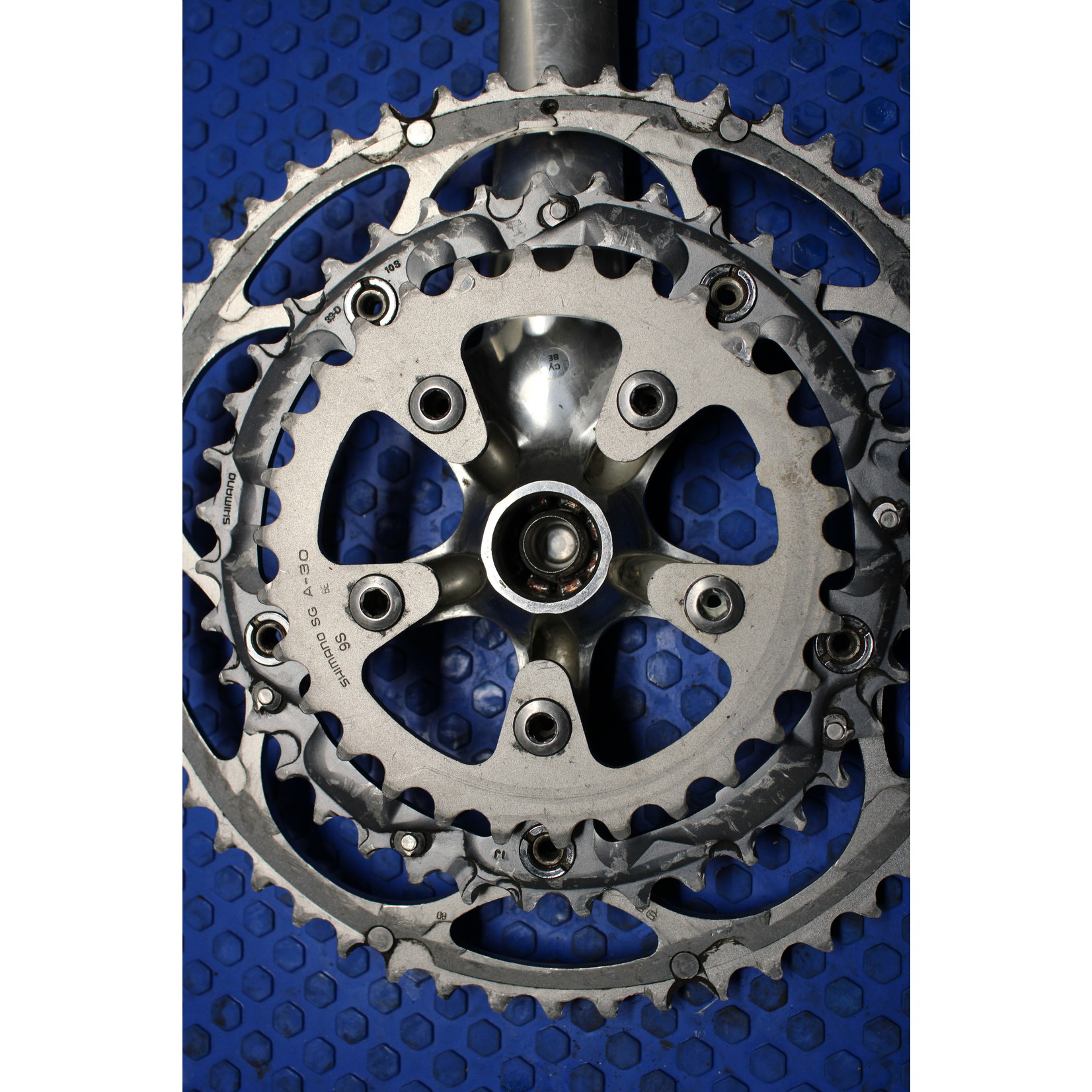 Shimano *USED* Shimano Ultegra 6500 Crankset (175mm)