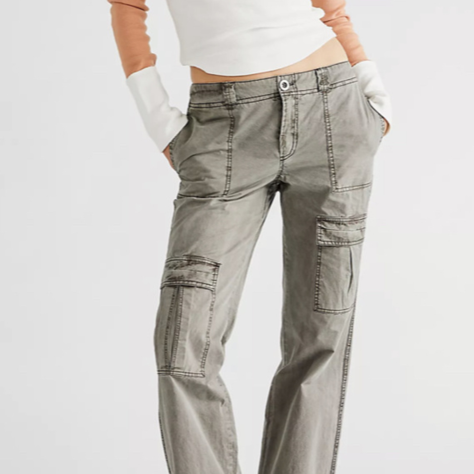 Free People Free People The Thing Is Low Rise Utility Pants