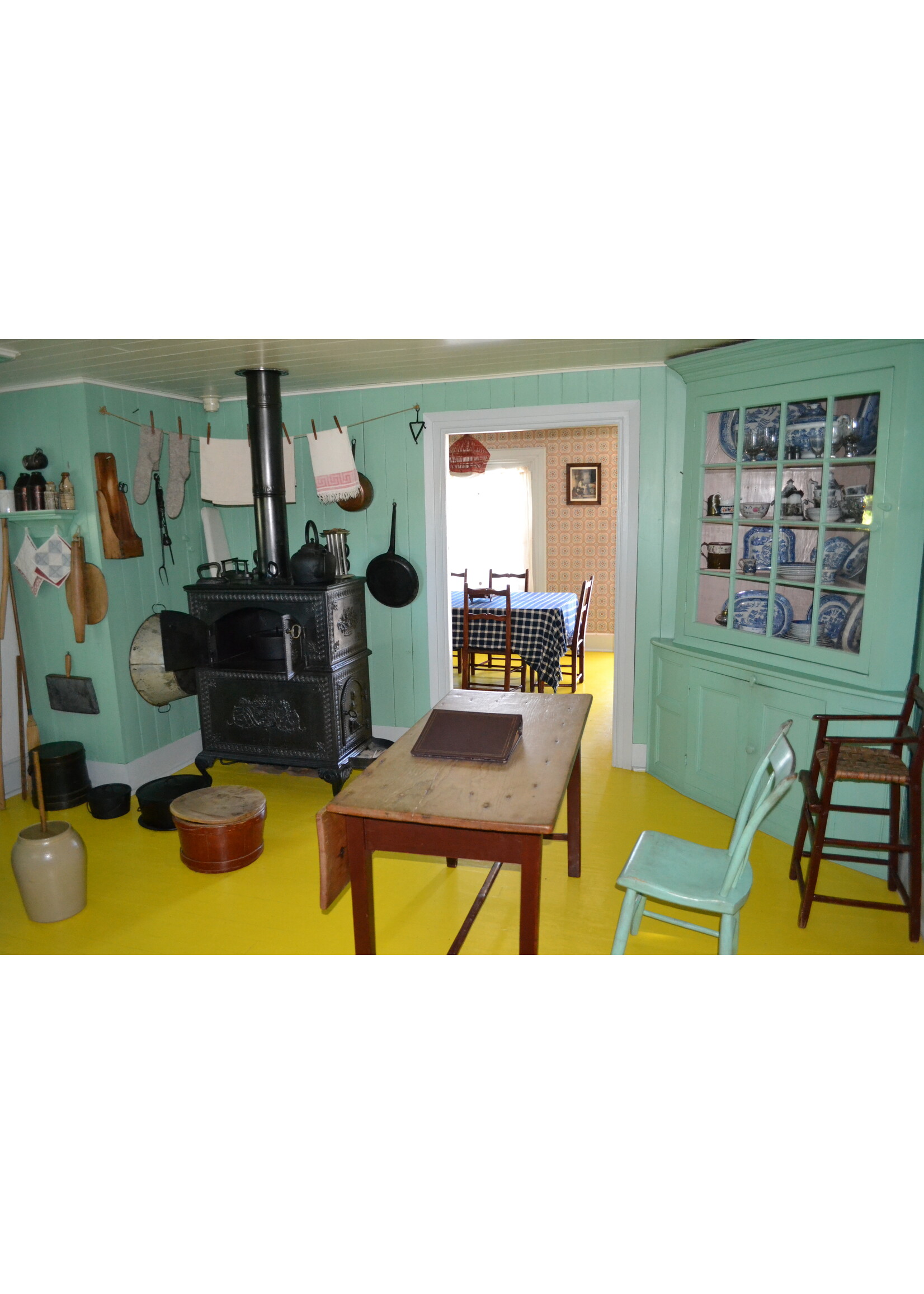 MUMAQ Imaging Quebec Interiors  - 17th Century / 1967