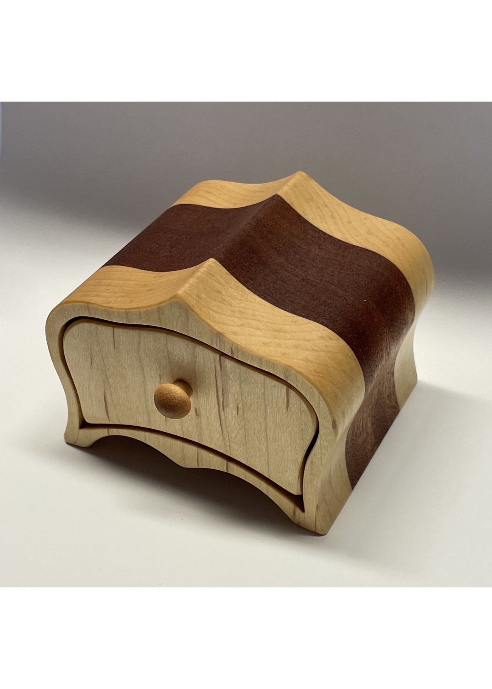 André Dorais Dorais - Jewlery box Hvana