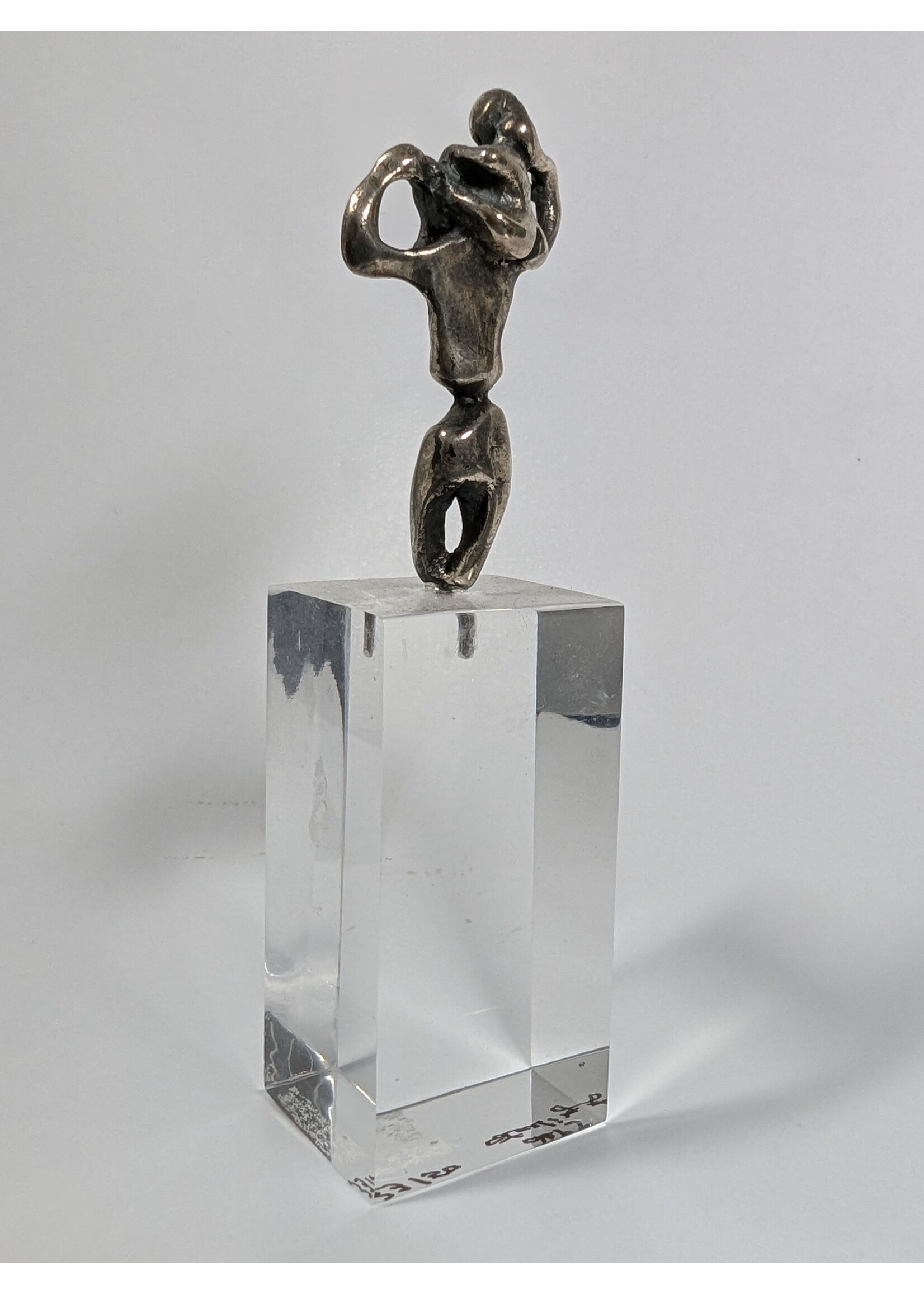 de Passillé-Sylvestre de Passillé-Sylvestre - Sculpture Père et enfant sur son dos, no série #7