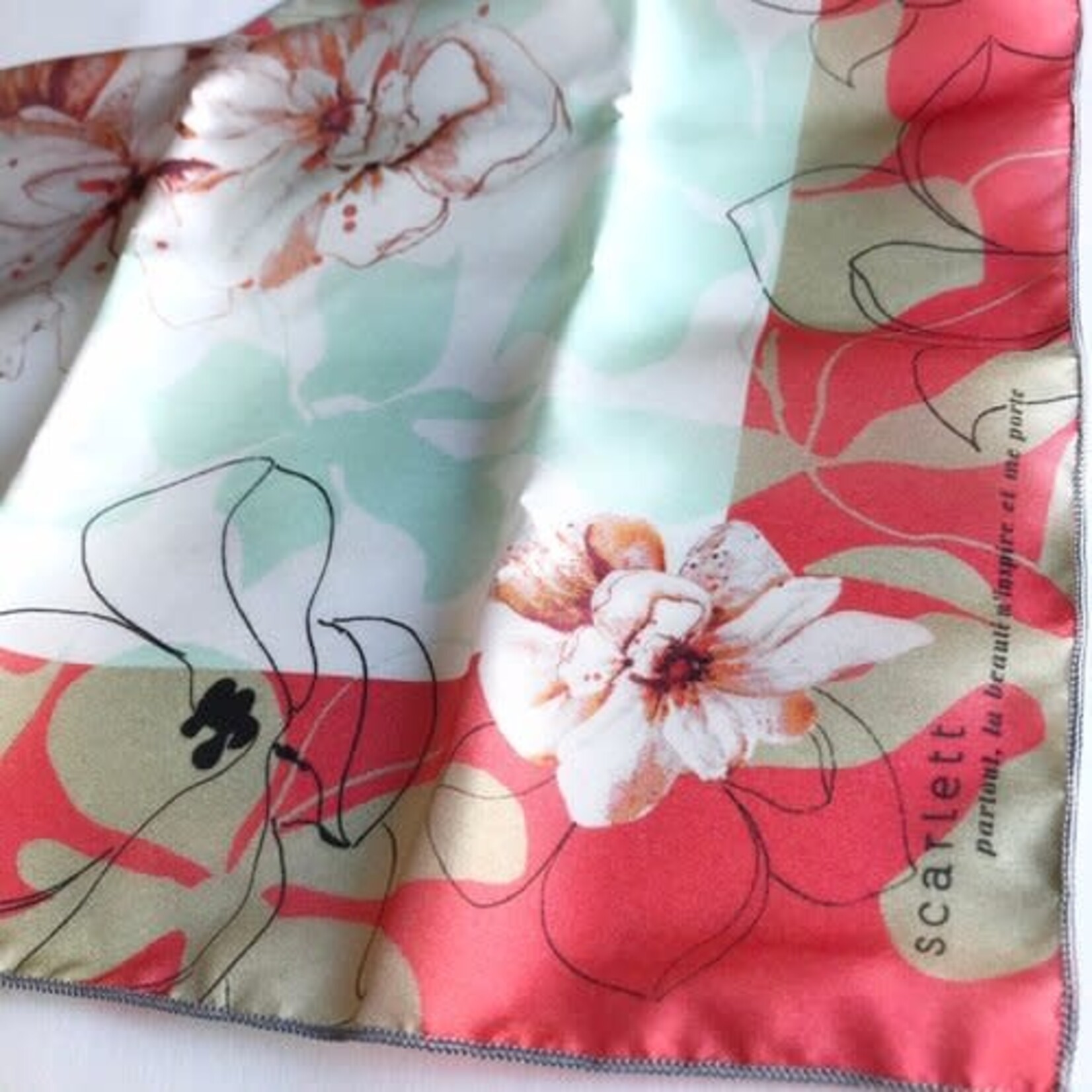 Scarlett Design Scarlett Design  - Foulard Carré Magnolias - Vermillon