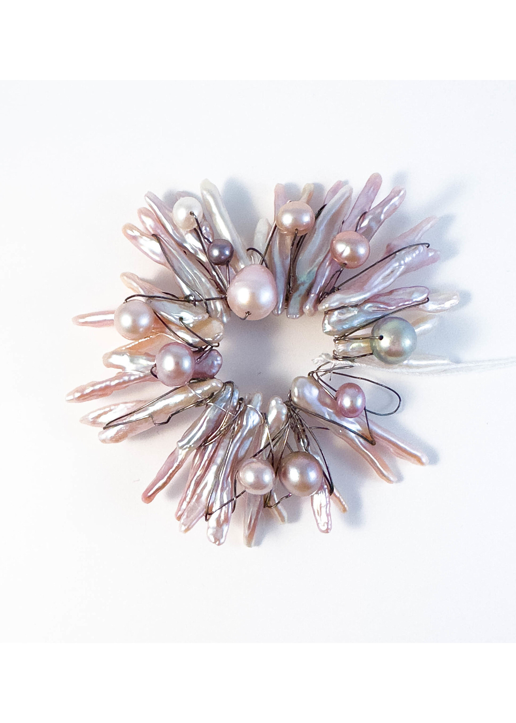 Arlette Saheb Niedoba Arlette Saheb Niedoba - Broche Soleil