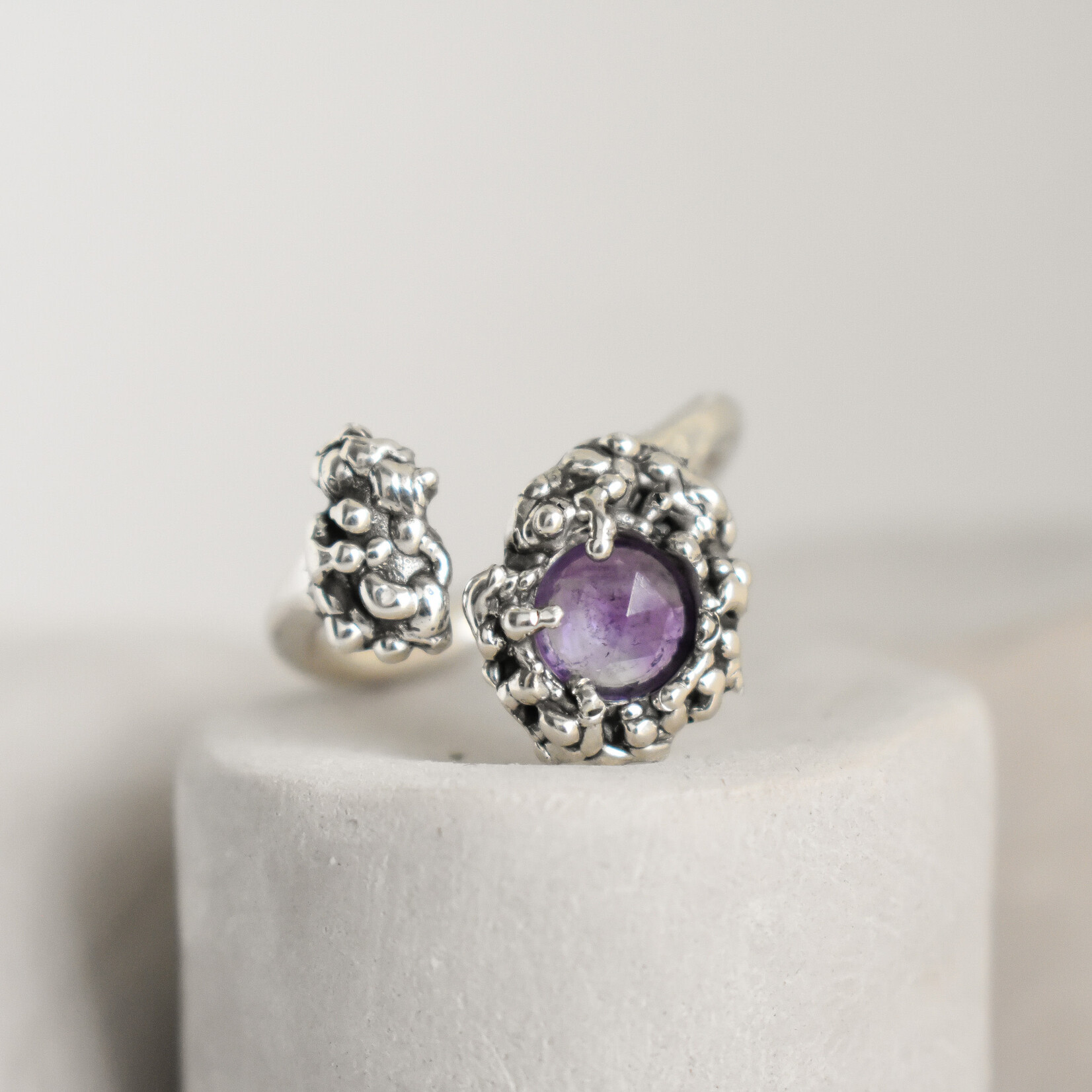 Minuit Metal Minuit Metal - Bague SESAME - Améthyste