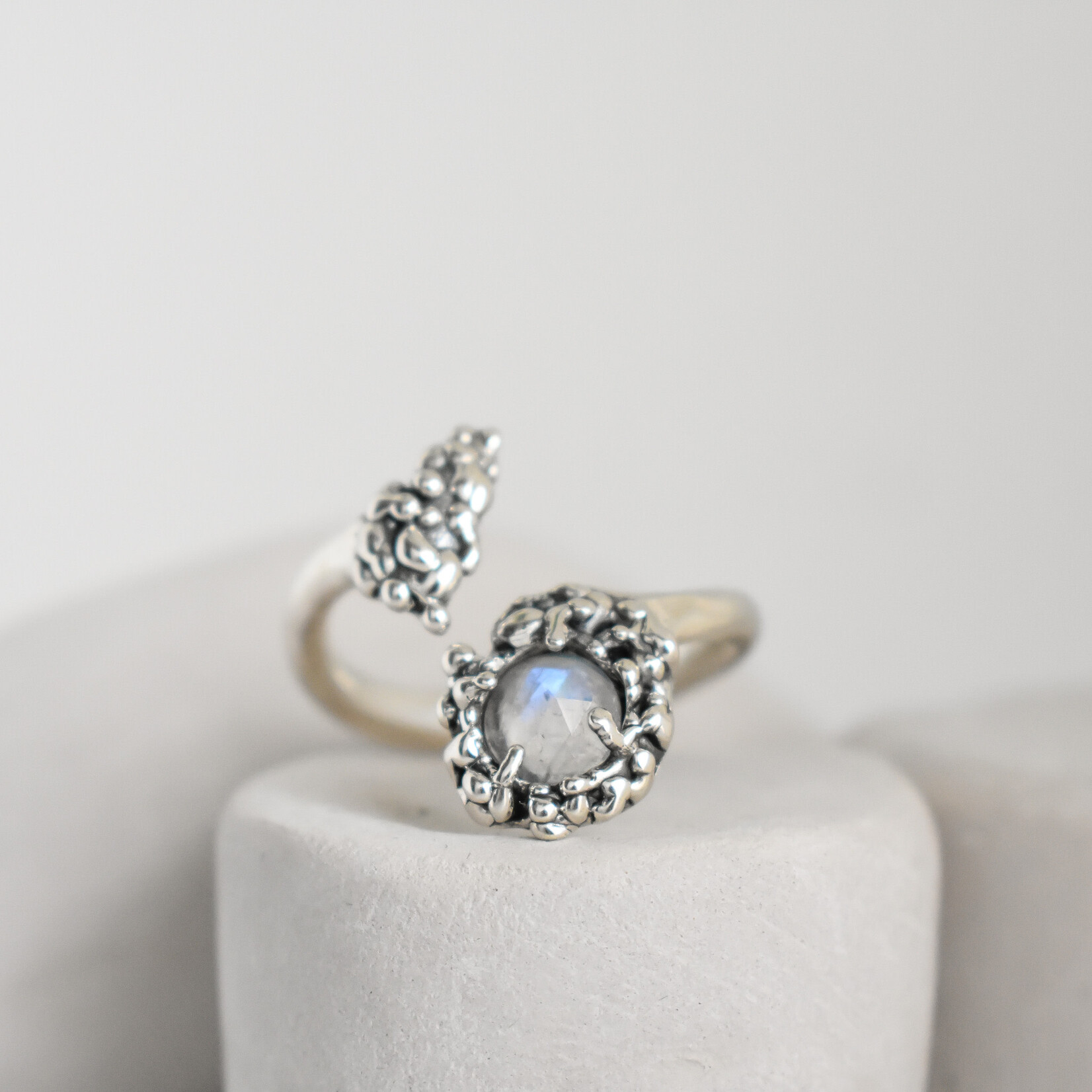Minuit Metal Minuit Metal - Bague SESAME - Pierre de lune